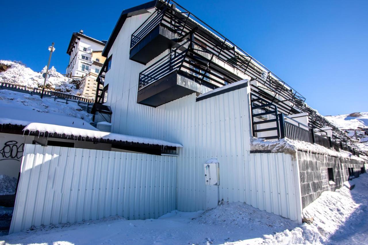 Nirvana Sierra Nevada Exterior foto